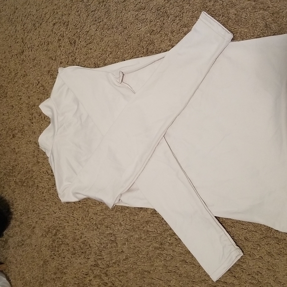 Champion - Picture 2 of 4